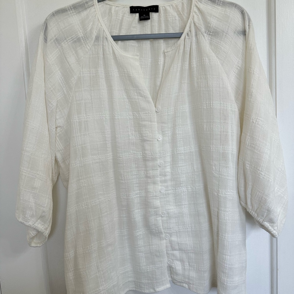 Sanctuary Off-White 3/4 Sleeve Buttoned Blouse